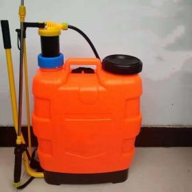 Old Style Rural Garden Watering Can Back Type Manual Spray (Option: 20L standard configuration)